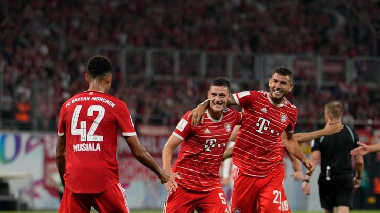 «Бавария» разгромила «Айнтрахт» в первом туре Бундеслиги