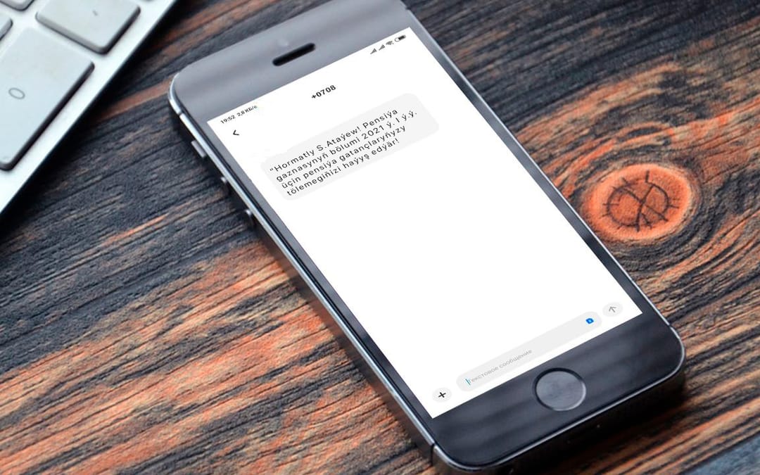 Entrepreneurs of Turkmenistan received an SMS that the period to pay pension contributions has come