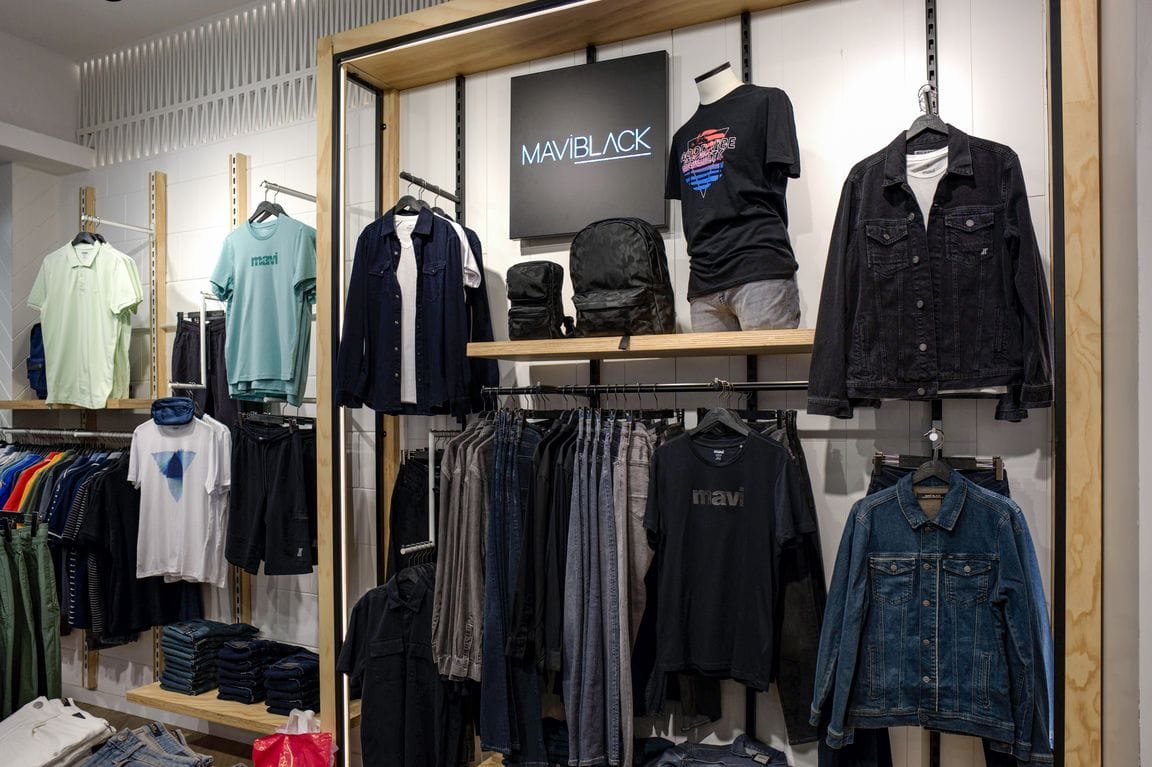 Mavi в Туркменистане предлагает актуальные и классические модели джинсов