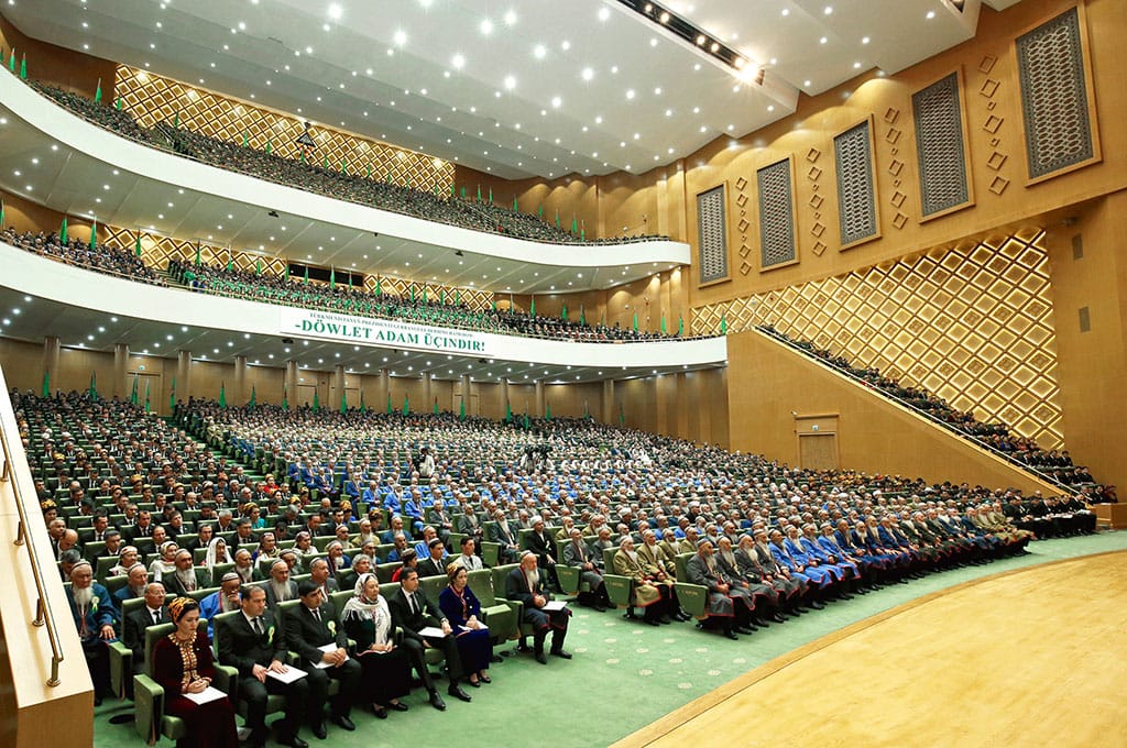 Халк Маслахаты в Туркменистане впервые пройдет в режиме видеоконференции