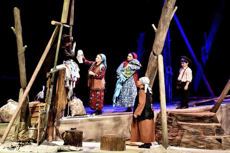 Halkara festiwalyň çäginde «Ak gämi» atly sahna eseri görkezildi 