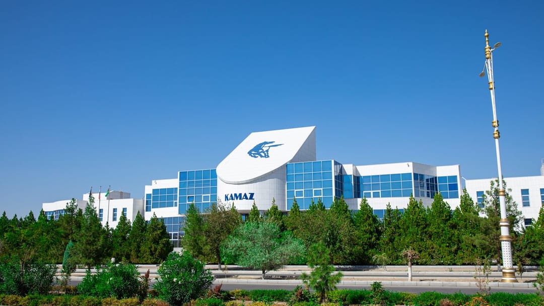 PJSC “KAMAZ” will supply enterprises and organizations of Turkmenistan with popular models of powerful tractors