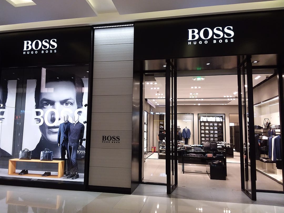 Бренд Hugo Boss открыл совместное текстильное предприятие в Узбекистане