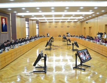 Международный форум к 25-летию постоянного нейтралитета Туркменистана прошел в режиме видеоконференции 