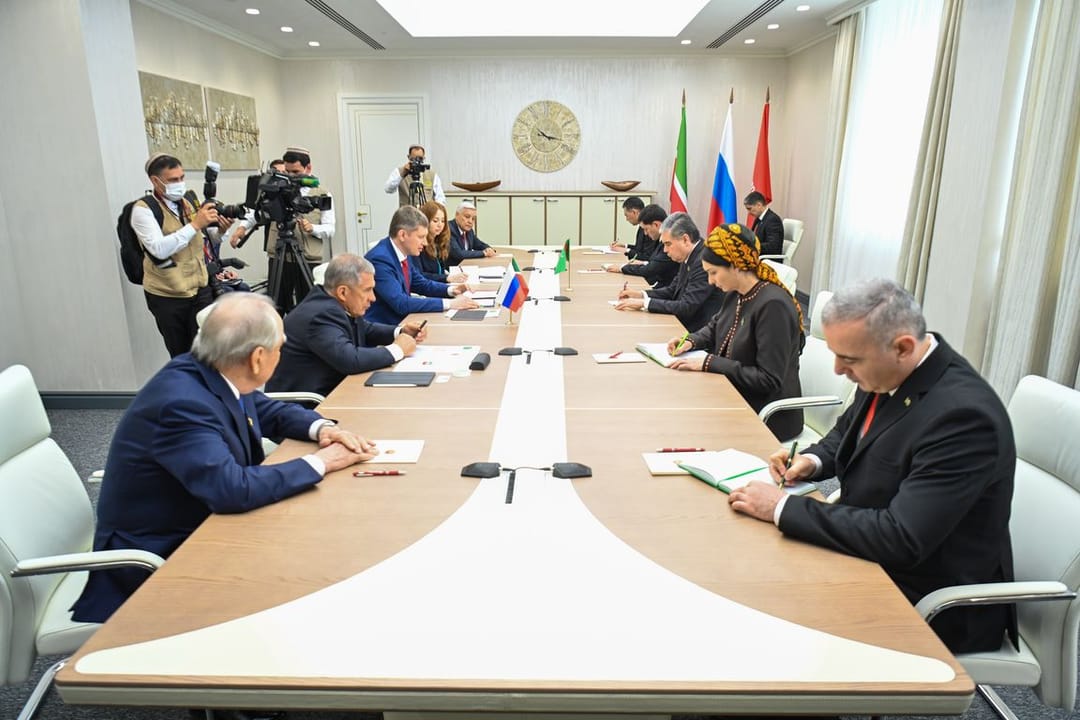 Гурбангулы Бердымухамедов и министр экономразвития РФ обсудили туркмено-российские проекты