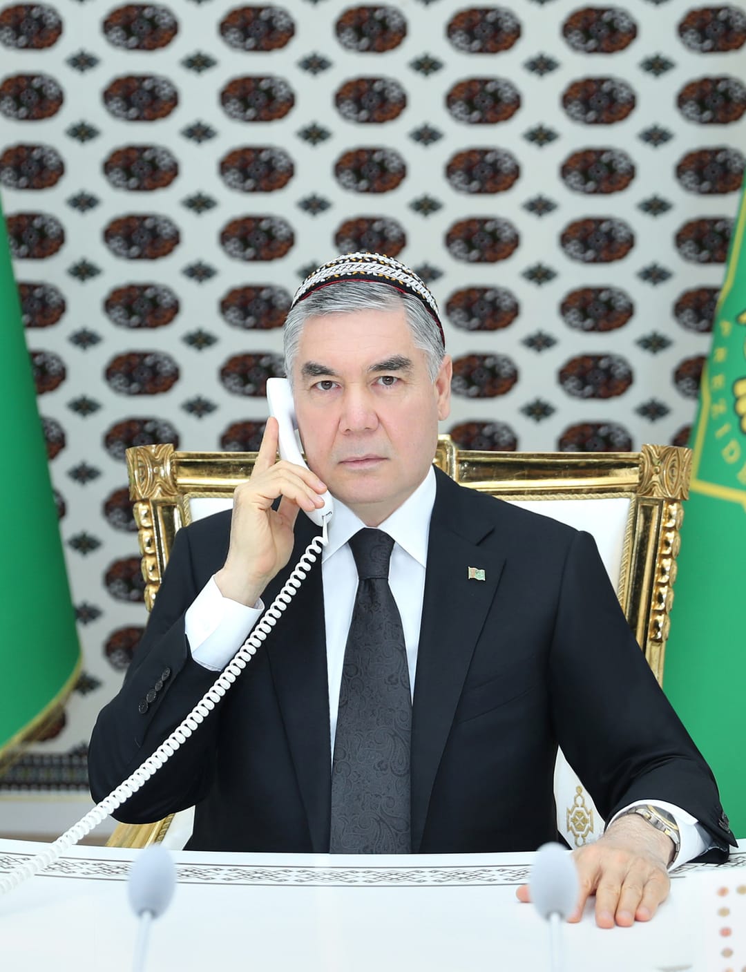 Президенты Туркменистана и Турции провели телефонный разговор