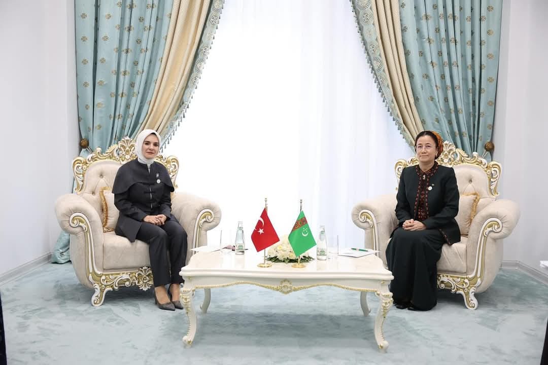 Başkan Yardımcısı B. Orazdurdıyeva, Türkiye Aile ve Sosyal Hizmetler Bakanı ile görüştü