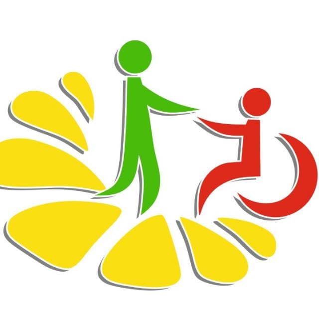 В Ашхабаде стартовали инклюзивные курсы по программированию и дизайну