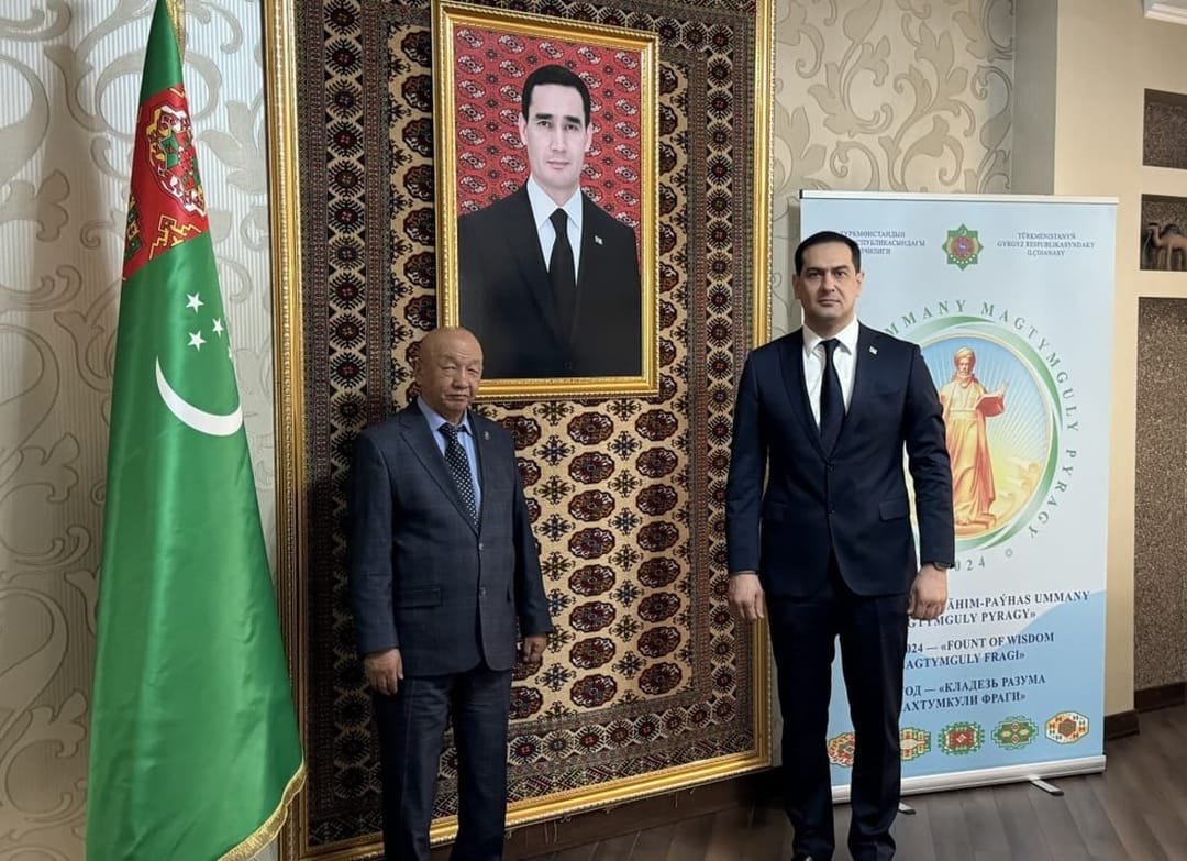 The Ambassador of Turkmenistan to Kyrgyzstan met with the director of the Ch. Aytmatov Institute of Language and Literaturе