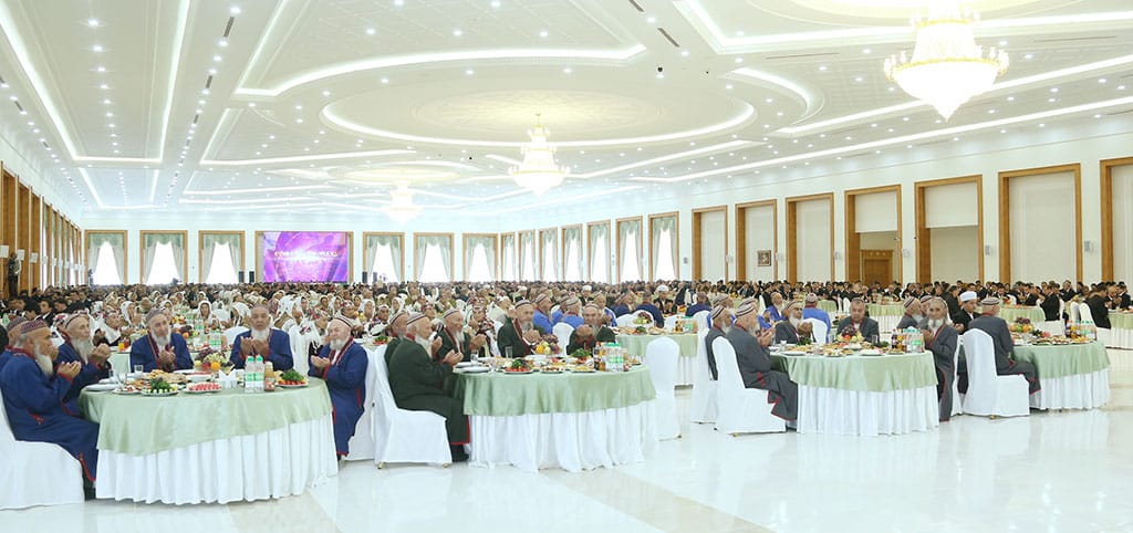 Глава Туркменистана дал садака по случаю Курбан байрамы