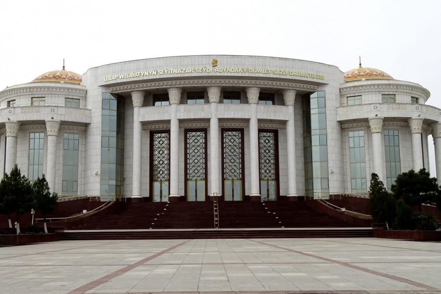 Lebapdaky teatrda William Şekspiriň komediýasy sahnalaşdyrylýar