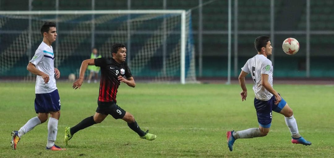 «Ахал» разгромил «Энергетик», «Небитчи» обыграл «Мерв», а «Копетдаг» сыграл вничью с «Шагадамом»