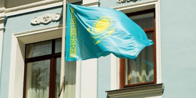 В Казахстане приостановлено дальнейшее повышение пенсионного возраста для женщин