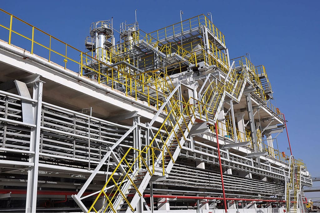 За 9 месяцев на Сейдинском НПЗ переработано более 354 тысяч тонн сырья