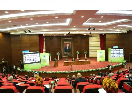 Глава МИД Туркменистана провёл брифинг, посвященный запуску инфраструктурных объектов в Афганистане