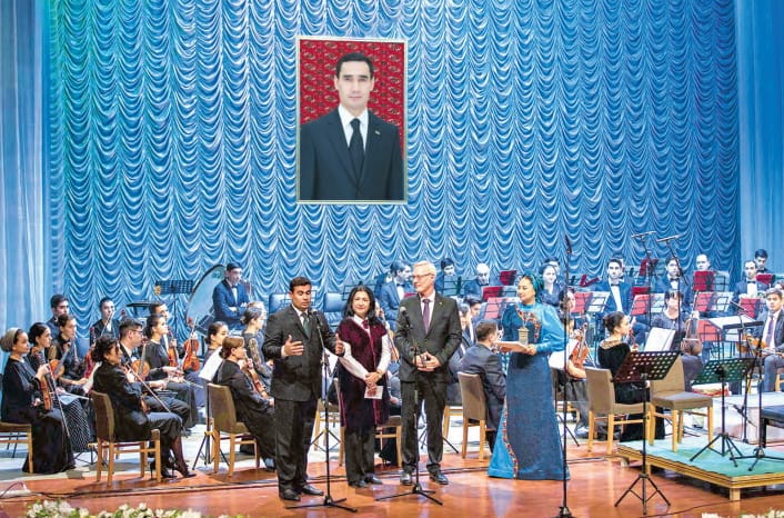 В Ашхабаде прошел концерт в честь 30-летия установления дипотношений между Туркменистаном и ФРГ