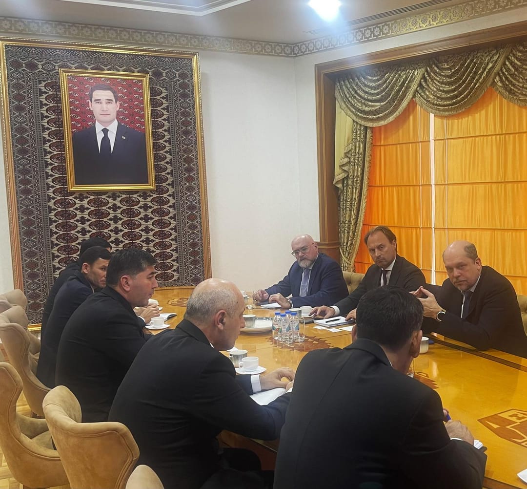 «Airbus» kompaniýasynyň wekilleri bilen kosmos ulgamyndaky hyzmatdaşlygyň meseleleri ara alnyp maslahatlaşyldy