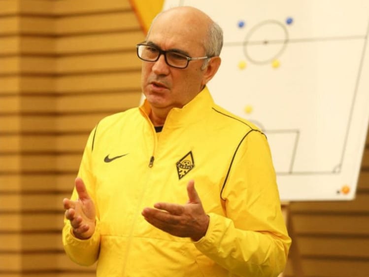 Курбан Бердыев возглавил казахстанский клуб «Кайрат»