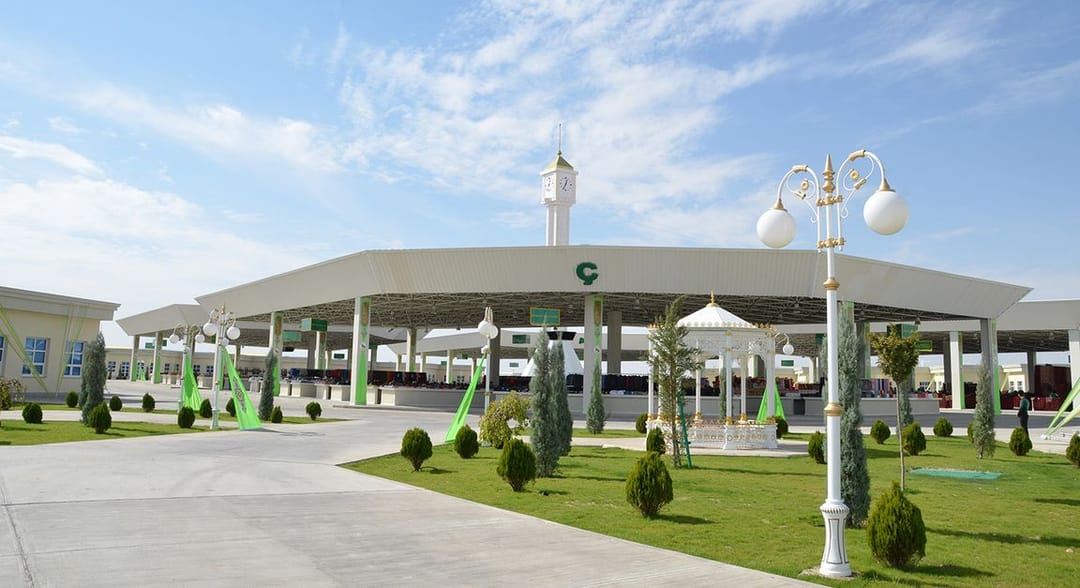 The activity of the Oriental Bazaar “Altyn Asyr” is resumed