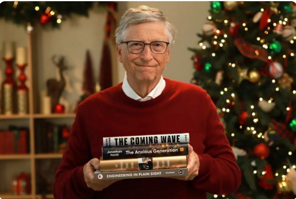 Bill Gates, yılbaşı tatilleri için okunacak kitap listesini paylaştı