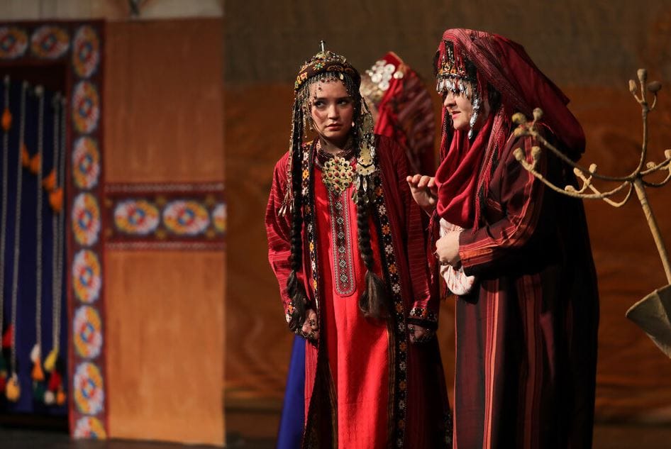 Театры Ашхабада анонсировали расписание спектаклей на начало мая