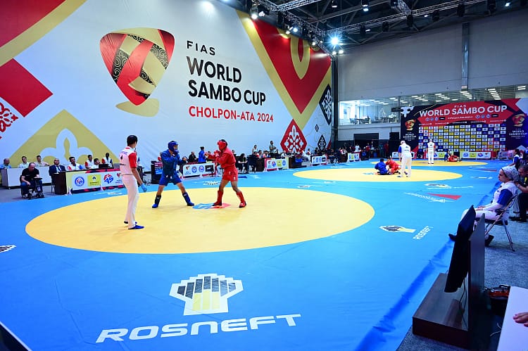 Türkmen samboçylary Dünýä kubogyny 10 medal bilen jemlediler