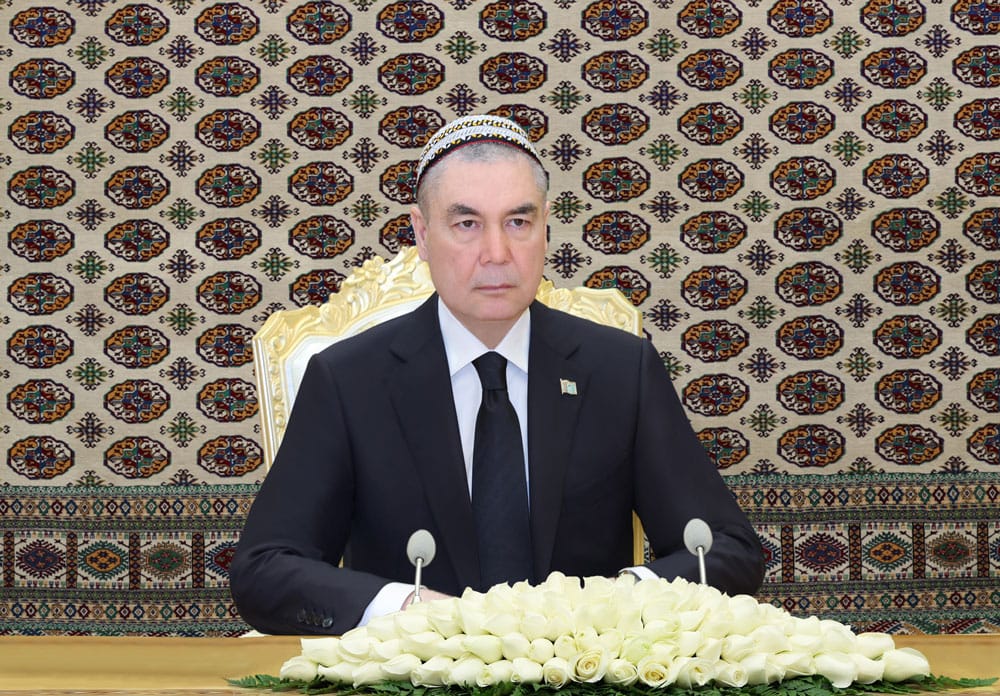 Гурбангулы Бердымухамедов провёл совещание по реализации масштабных программ развития Туркменистана