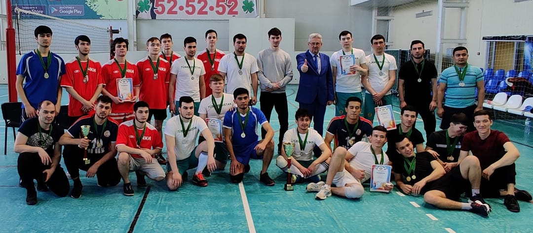 Студенты из Туркменистана заняли призовые места на волейбольном турнире в Чувашии