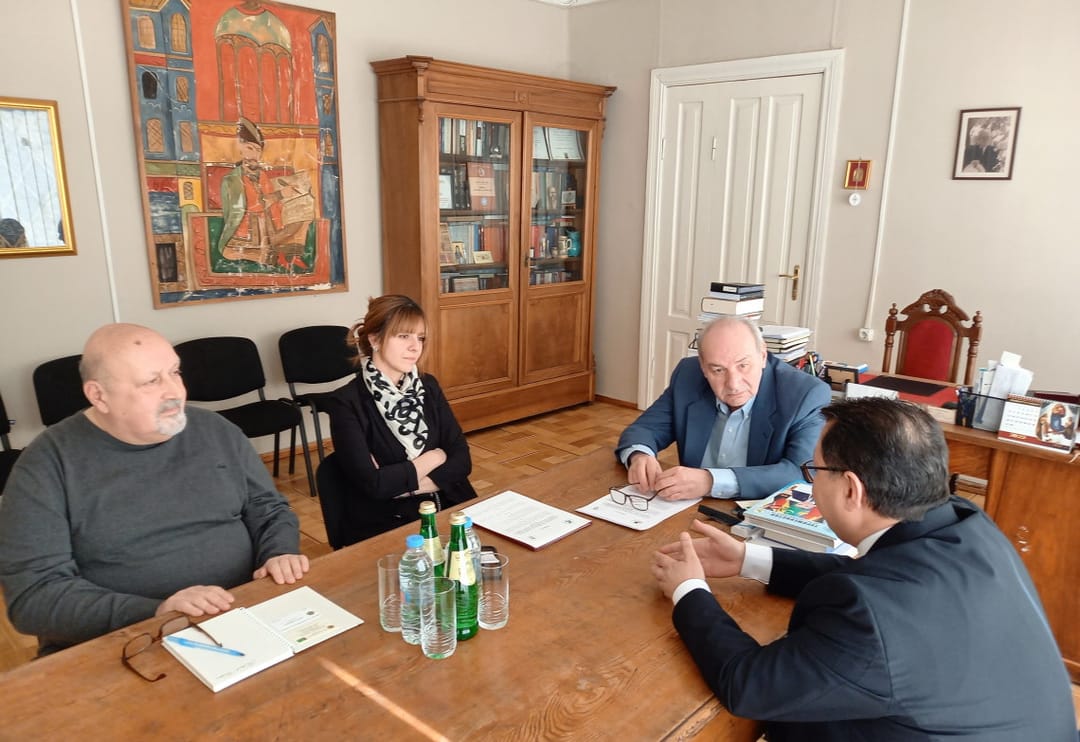 A meeting between the Ambassador of Turkmenistan and the director of the Georgian Manuscript Center was held in Tbilisi