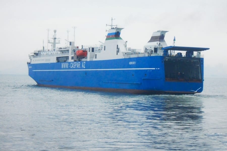 Азербайджан возобновил контейнерные перевозки в Туркменистан