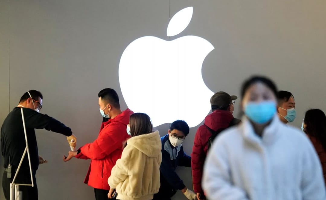 “Apple” kompaniýasynyň bazar bahasy 3 trillion dollara ýetdi