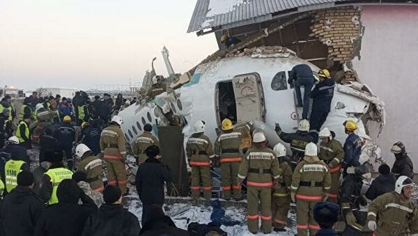 Бердымухамедов выразил соболезнования Президенту Казахстана в связи с крушением самолёта