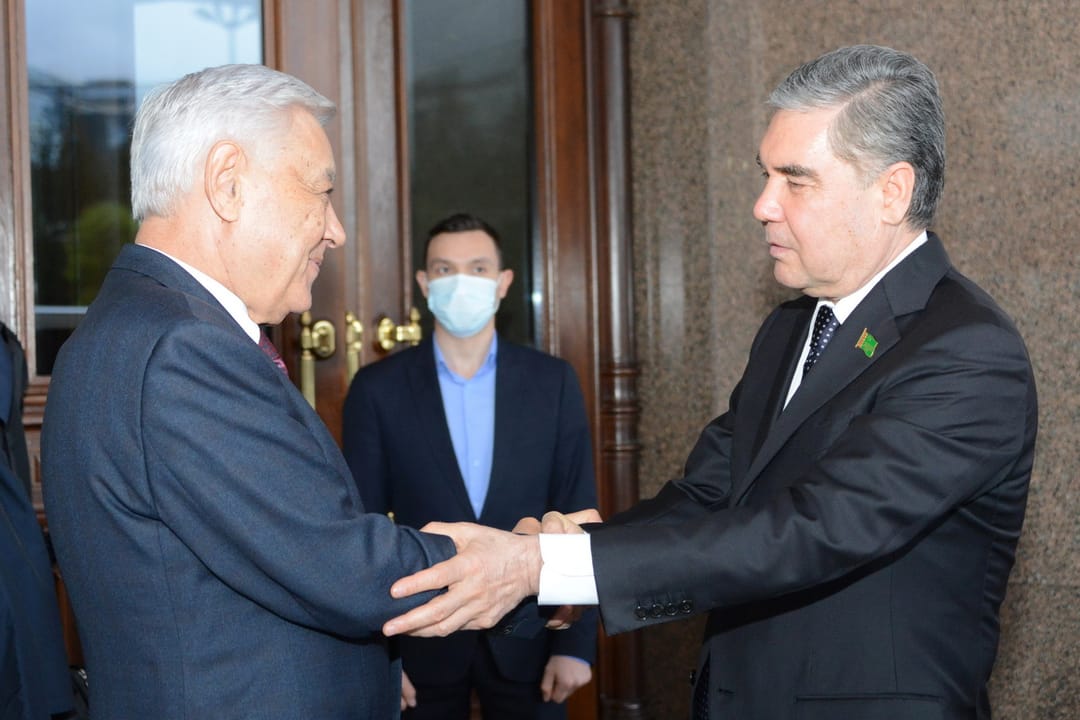 Гурбангулы Бердымухамедов пригласил главу Госсовета Татарстана посетить Туркменистан