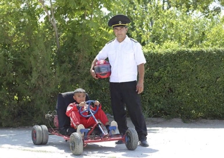 Житель Лебапского велаята собрал своими руками гоночный автомобиль