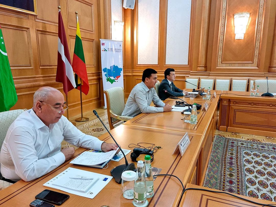 Aşgabatda söwdany ýeňilleşdirmek boýunça seminar geçirildi