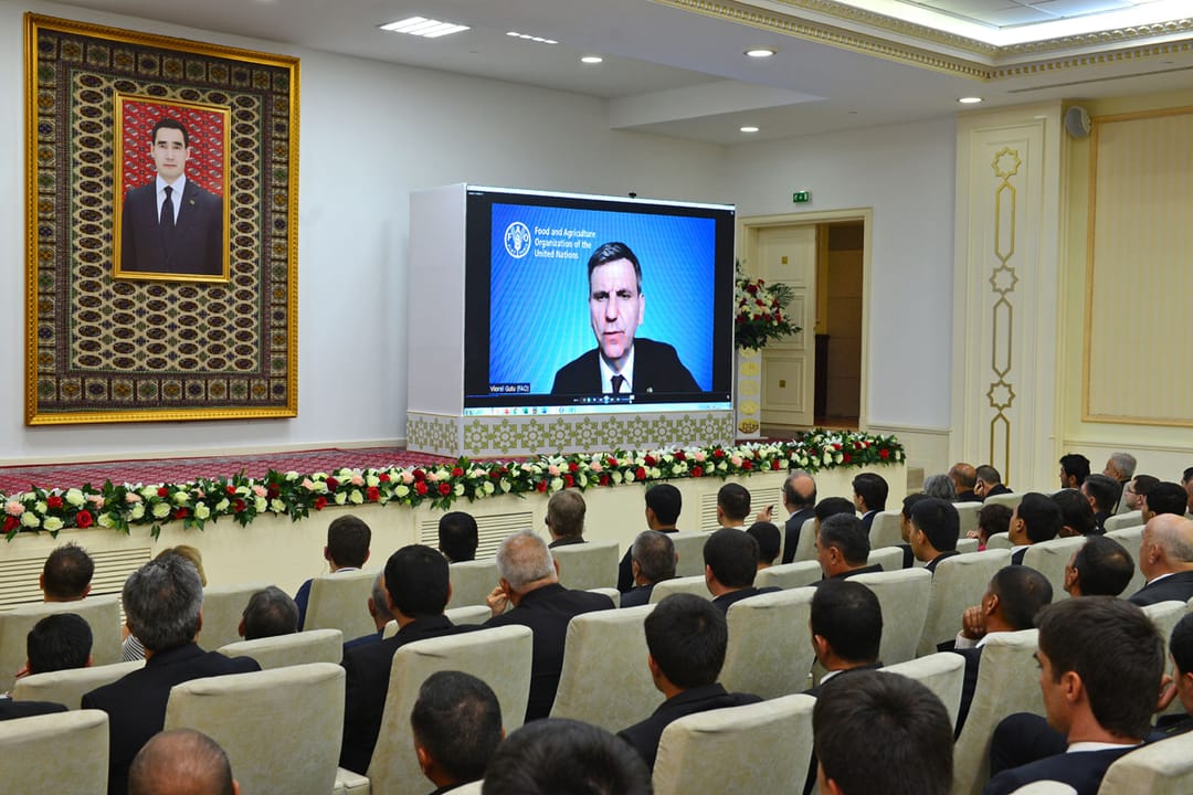A conference on international cooperation in the field of nature protection was held in Turkmenistan