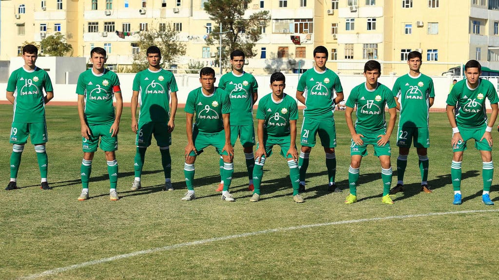 «Ашхабад» разгромил «Небитчи» в матче с двумя пенальти