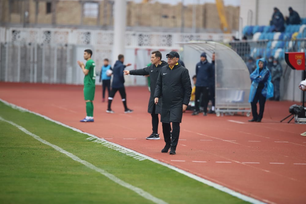 «Кайрат» обыграл «Мактаарал» во втором туре и вышел в лидеры чемпионата Казахстана