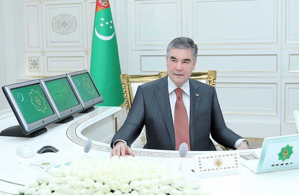 Президент Туркменистана провёл видеоселекторное совещание