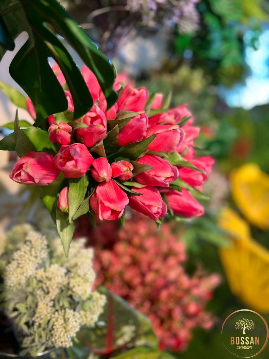 В Bossan concept обновилась коллекция искусственных цветов Real touch