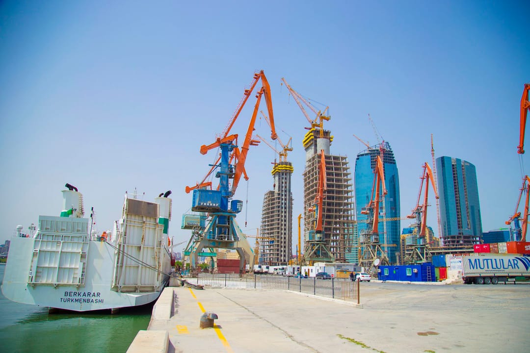 A terminal for transshipment of fertilizers from Turkmenistan and Kazakhstan will be put into operation in the Baku port in 2023