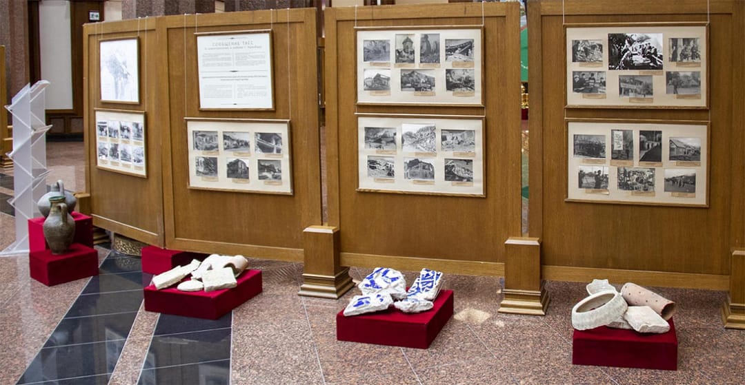 В Государственном музее Туркменистана работает выставка «Священная память»