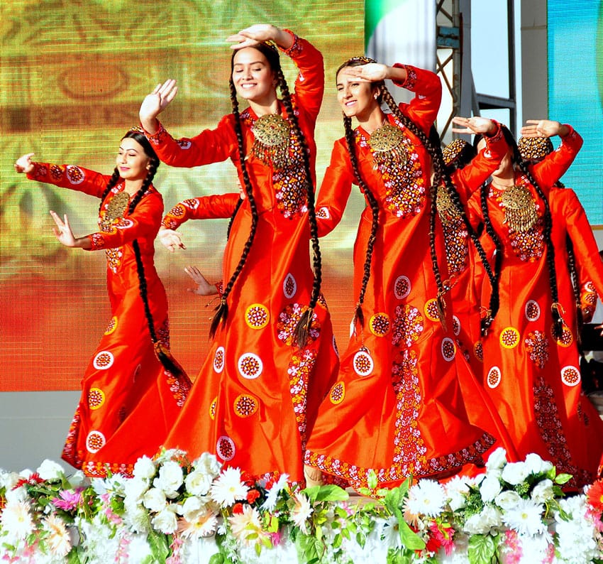 «Näzli» tans topary Nýu-Delide geçiriljek tans we aýdym-saz festiwalyna gatnaşar