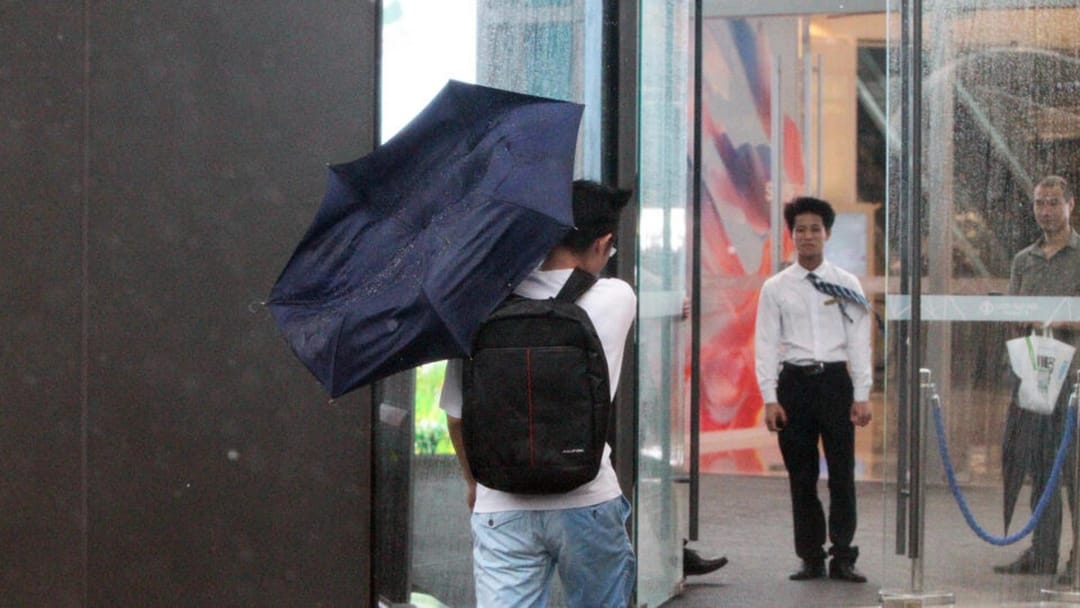 Arryk hytaýlylardan köçä çykmazlygy haýyş etdiler