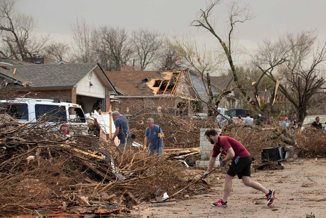 Tornado hits New Orleans