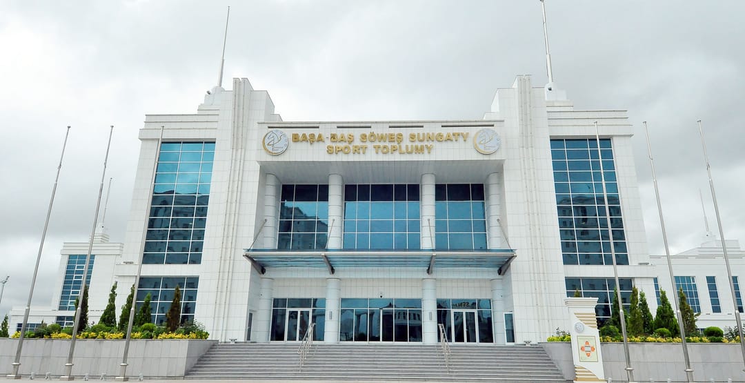 В Туркменистане создан Оргкомитет по проведению в 2025 году чемпионата мира по самбо