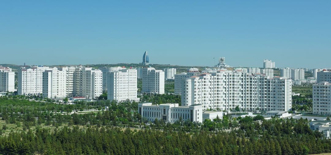 Adam hukuklary mekdebine kabul edilşik başlady