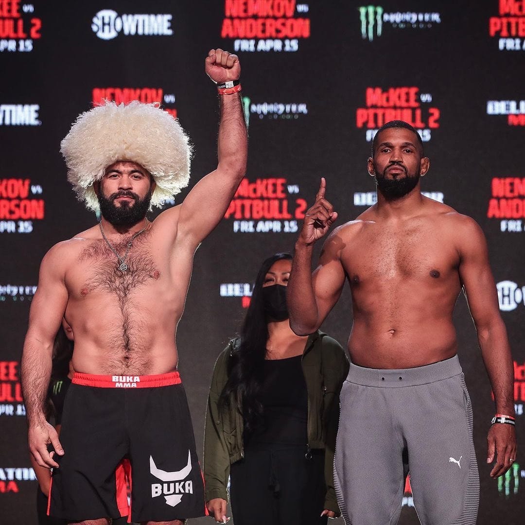 Yagshimuradov and Carvalho had a view duel before the fight at the Bellator 277 tournament