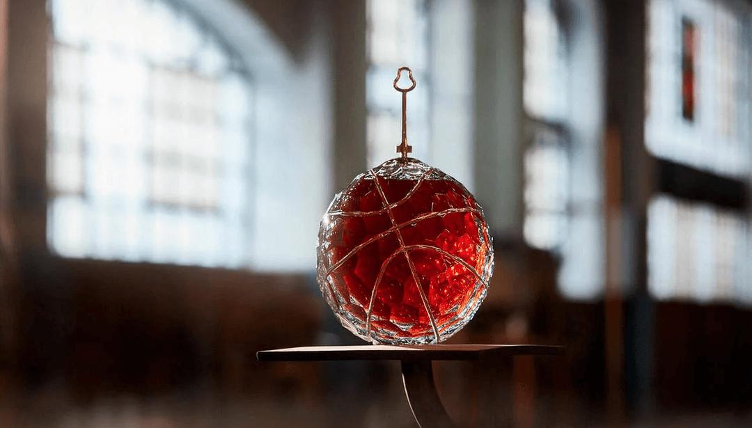 В честь 75-летия NBA Hennessy выпустил коньяк в необычных графинах 