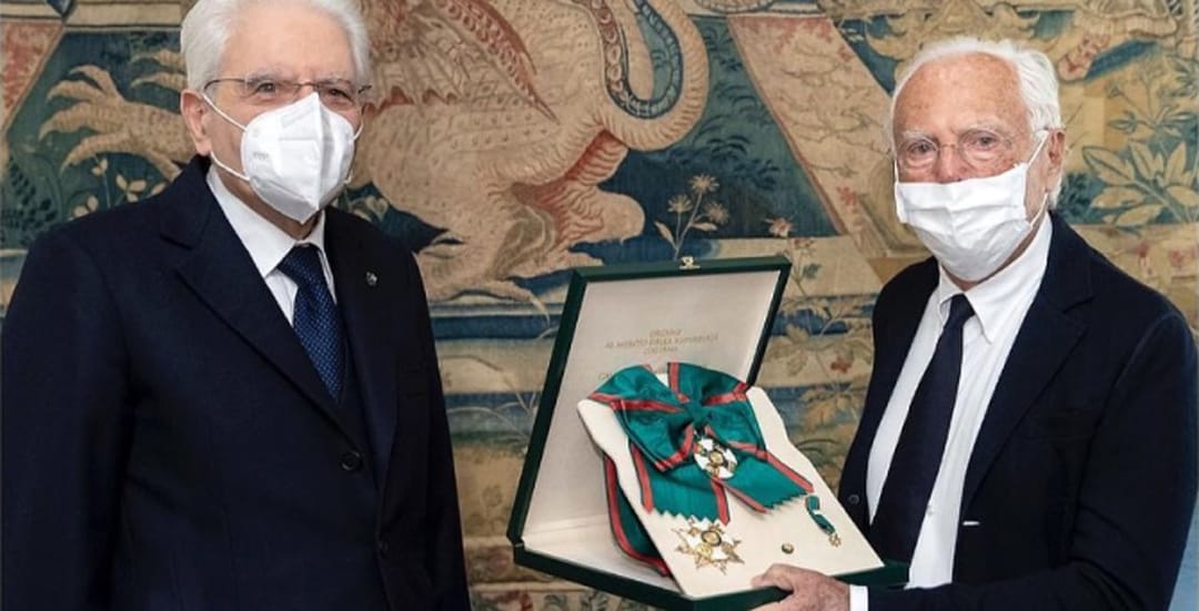 Jorjio Armani, modada we sungatda gazanylan üstünlik üçin Italiýanyň iň ýokary baýragy bilen sylaglandy